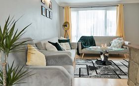 Idyllic 3-Bed House. 5-Min From Channel Tunnel